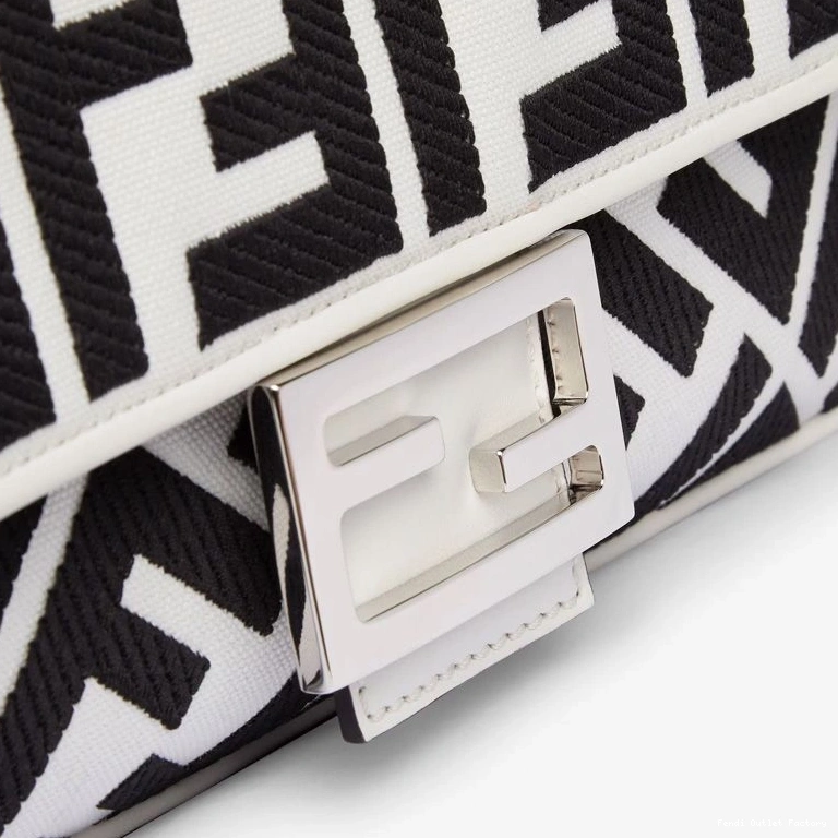 Vintage HOT Fendi Bag White Medium FF Black Baguette Motif In Canvas 0823